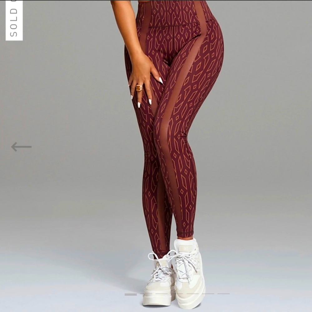 IVY Park monogram sheer panel tights.